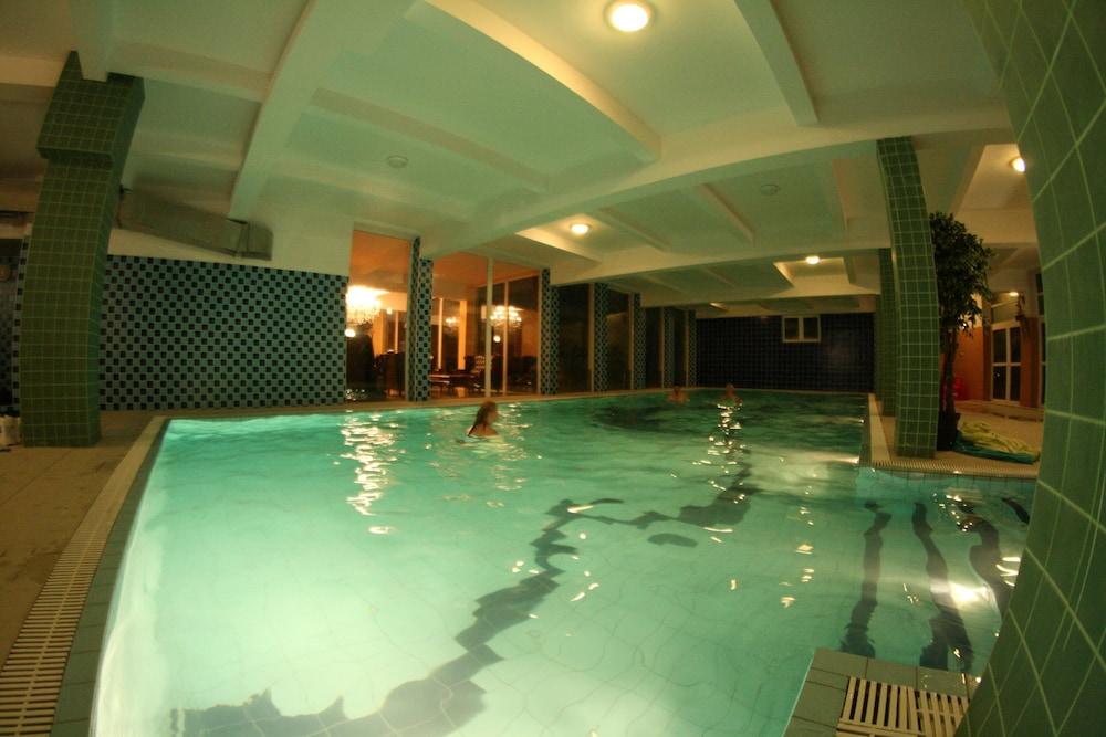 Hotel Daisy Budget Cracovia Exterior foto