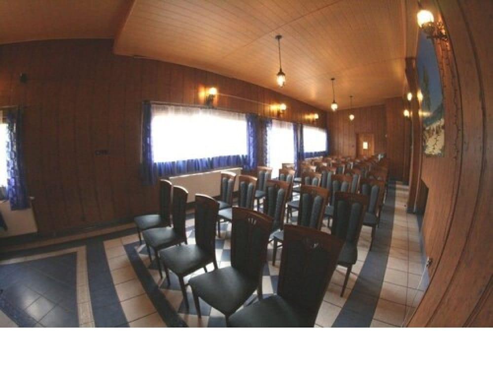 Hotel Daisy Budget Cracovia Exterior foto
