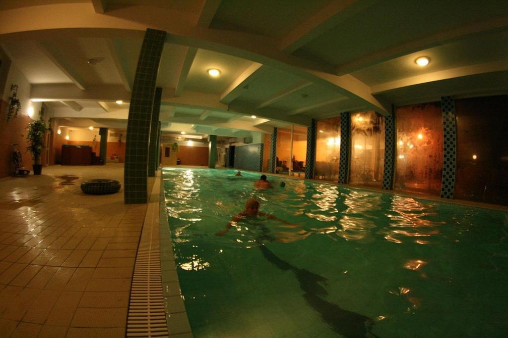 Hotel Daisy Budget Cracovia Exterior foto